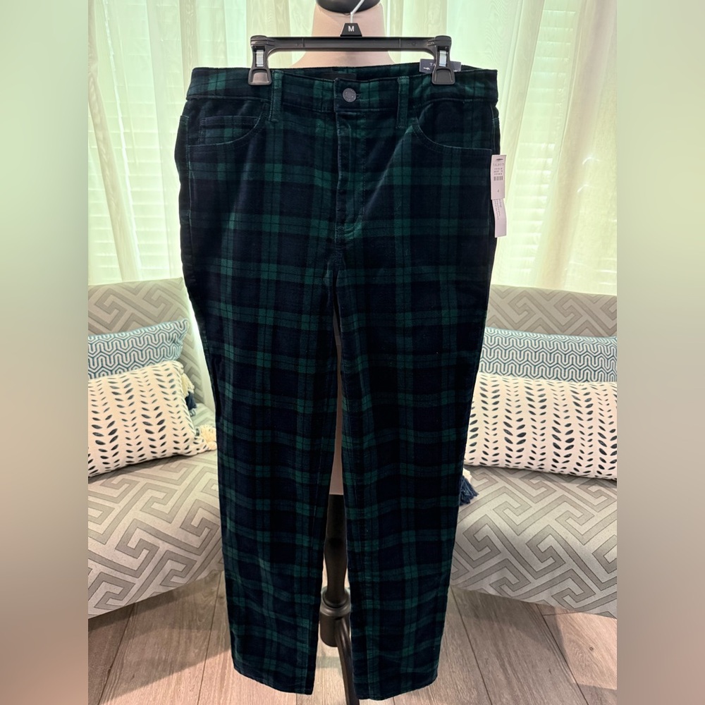 Talbots Ladies Black Watch Plaid Velveteen Pants, Size 4, NWT